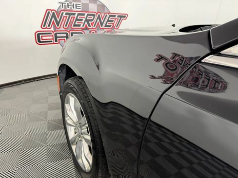 Used 2015 Chrysler 300 Limited w/ Driver Convenience Group AWD/4WD image 23