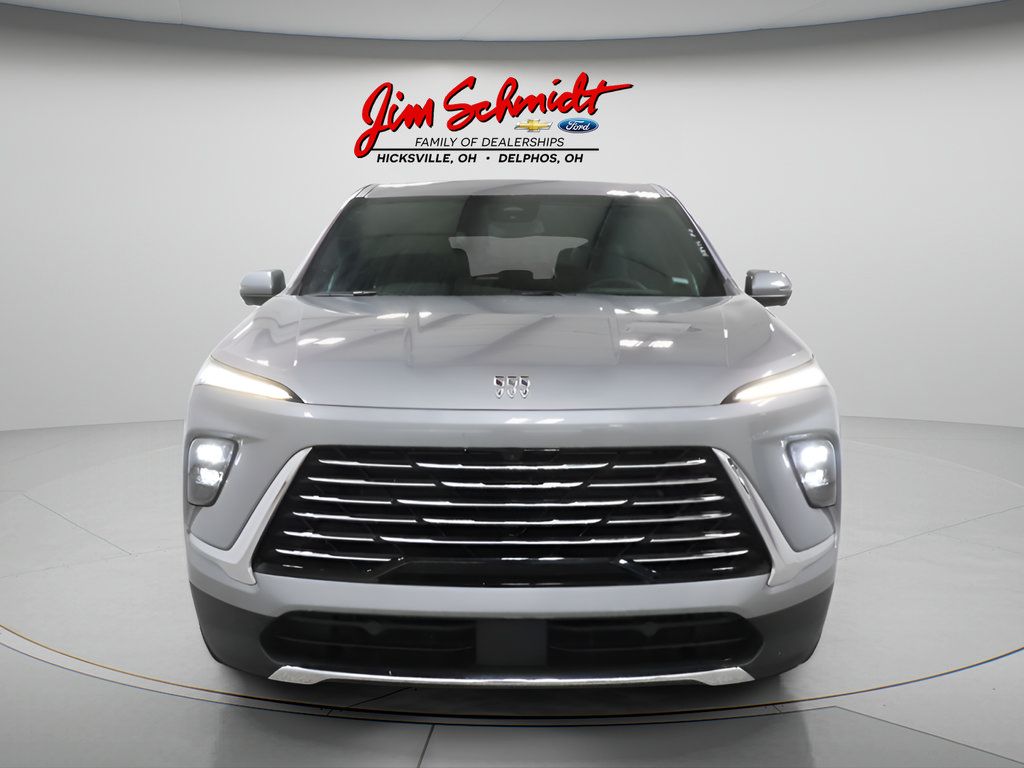 Used 2026 Buick Enclave Preferred AWD/4WD image 3