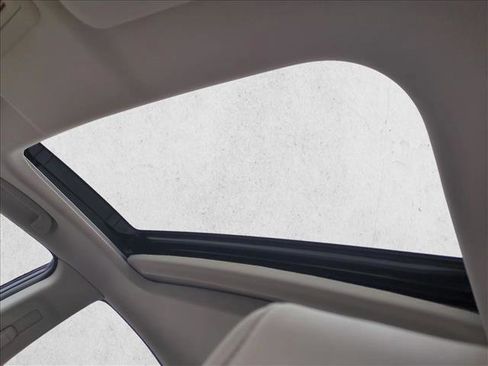 Certified 2021 Honda Insight Touring image 16