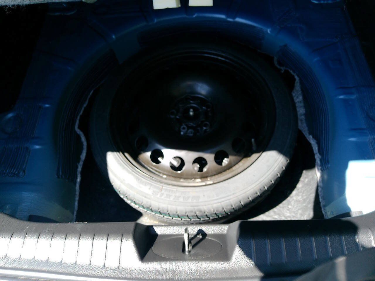 Used 2012 Chevrolet Cruze LS FWD image 22