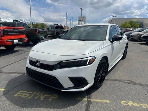 Used 2024 Honda Civic Sport image 5
