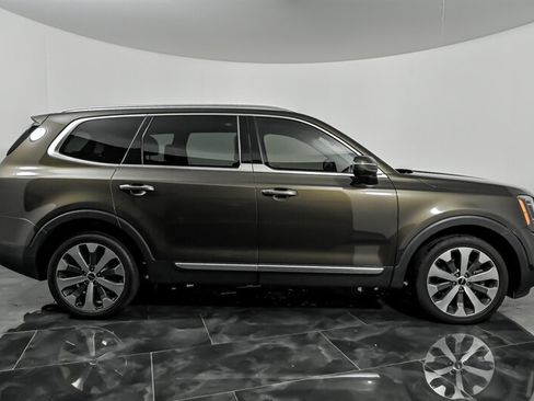 Used 2022 Kia Telluride S AWD/4WD image 9