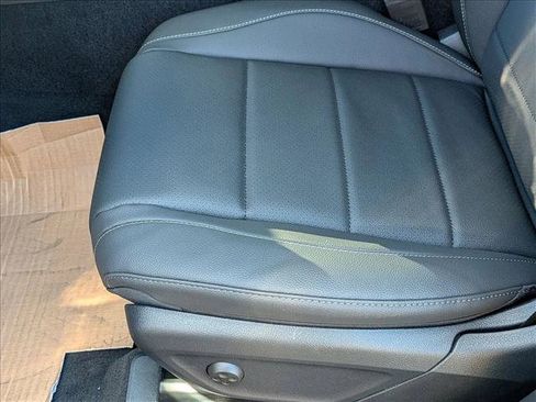 New 2026 Mercedes-Benz GLE 350 4MATIC image 4