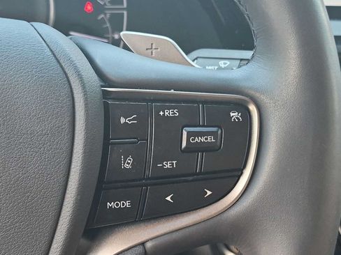 Used 2024 Lexus ES 300h w/ Technology Package FWD image 25