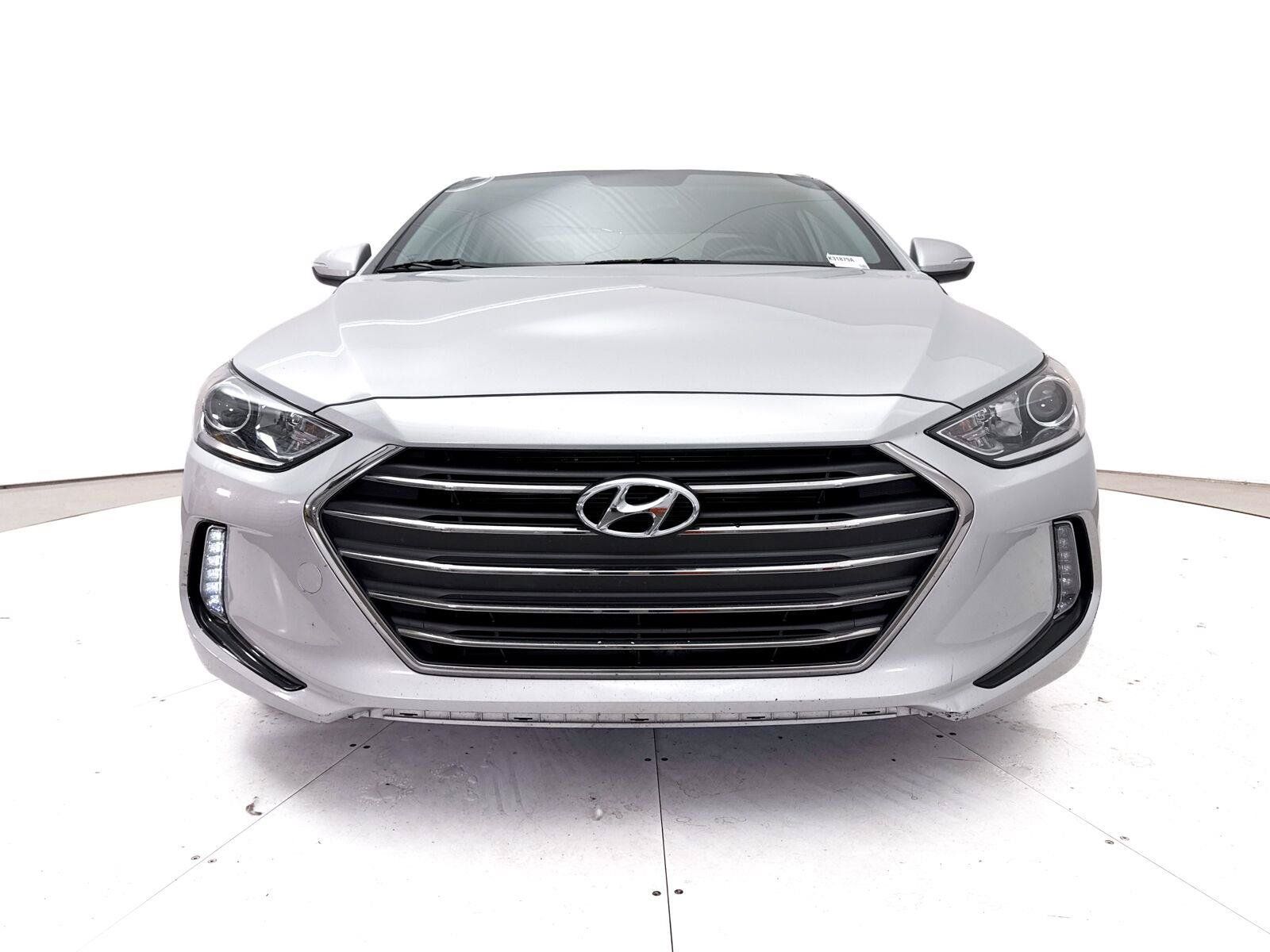 Used 2017 Hyundai Elantra Limited FWD image 12