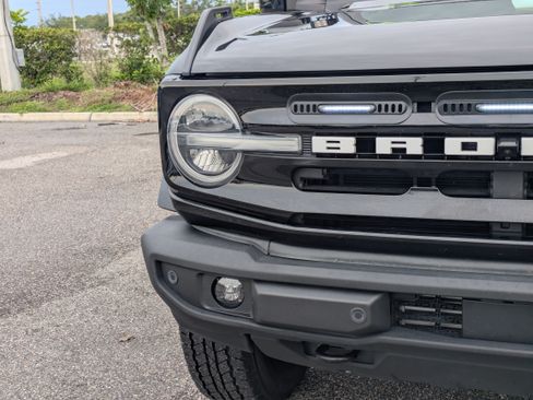 Certified 2022 Ford Bronco Outer Banks AWD/4WD image 10