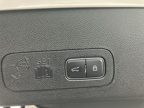 Used 2021 Lincoln Aviator Reserve w/ Equipment Group 202A AWD/4WD image 31