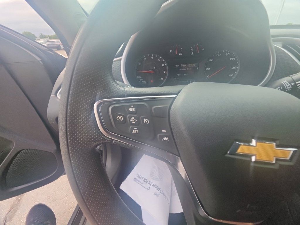 Used 2024 Chevrolet Malibu LS FWD image 16
