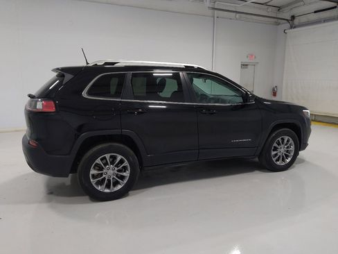Used 2020 Jeep Cherokee Latitude Plus w/ Cold Weather Group AWD/4WD image 10