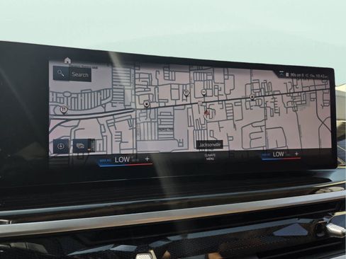 Used 2023 BMW X7 xDrive40i w/ Premium Package AWD/4WD image 30