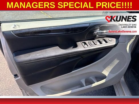 Used 2013 Dodge Grand Caravan SE FWD image 14
