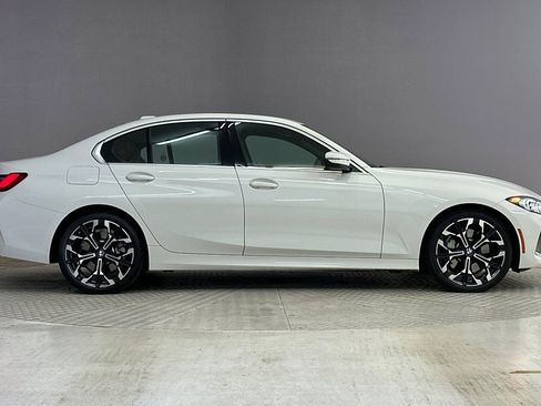Certified 2025 BMW 330i 330i w/ Convenience Package image 7