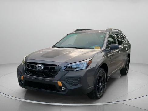 Used 2025 Subaru Outback Wilderness AWD/4WD image 11