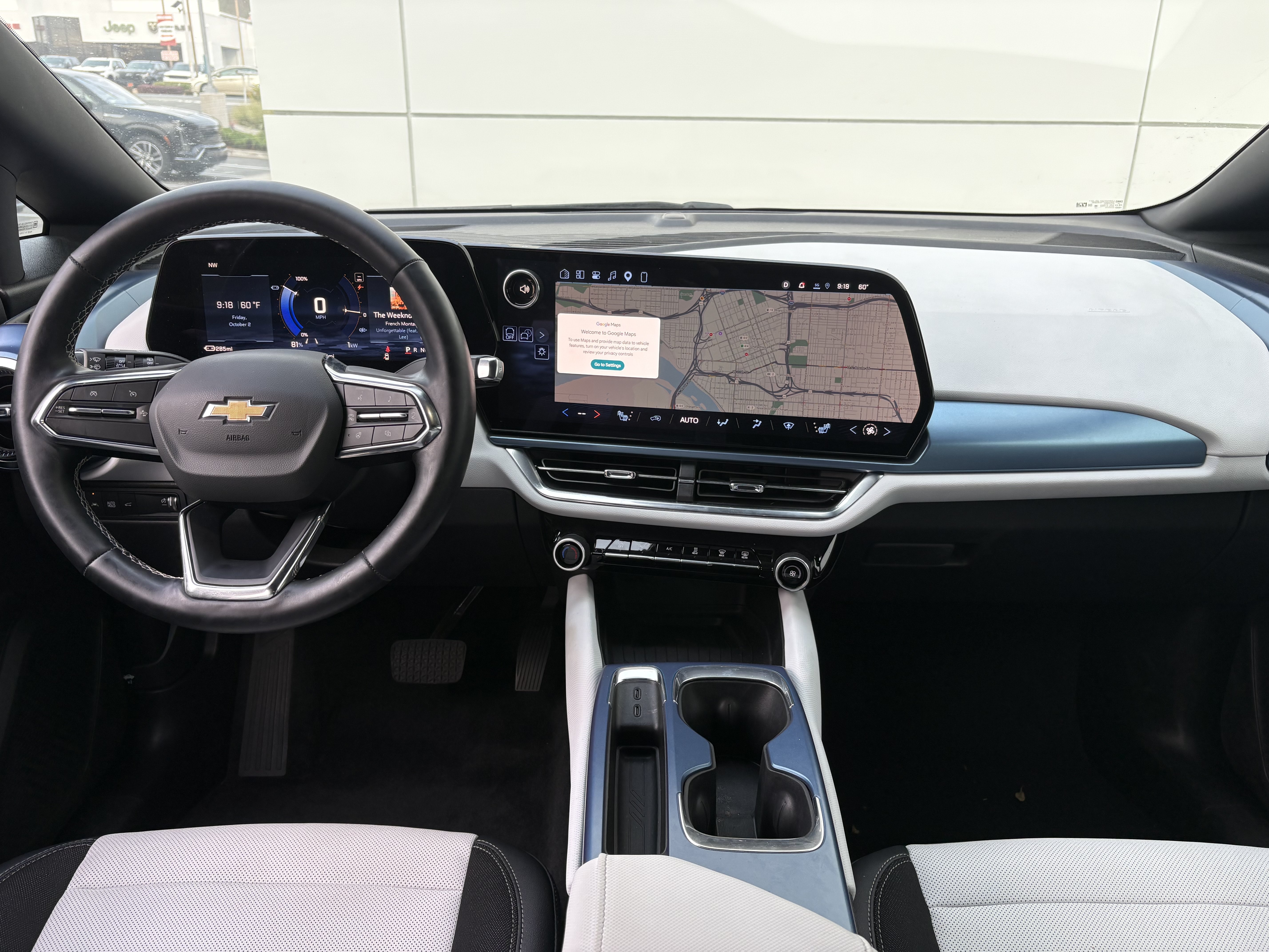 Used 2024 Chevrolet Equinox EV LT FWD image 17