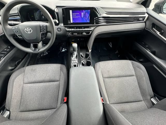 Used 2025 Toyota Camry LE FWD image 20