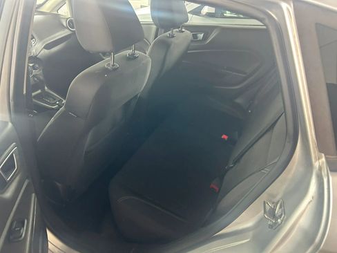 Used 2015 Ford Fiesta SE FWD image 10