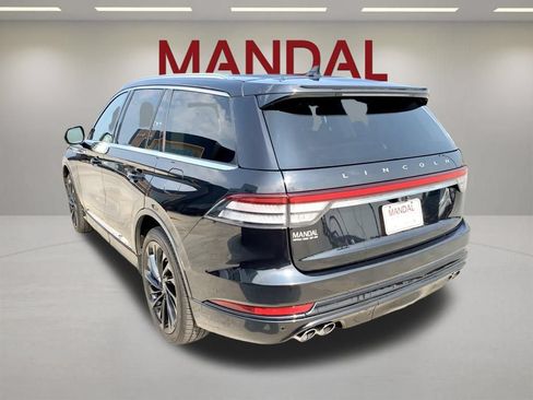 Used 2022 Lincoln Aviator Reserve w/ Equipment Group 201A AWD/4WD image 7