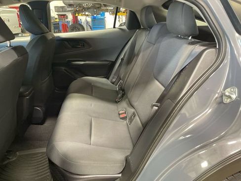Used 2025 Toyota Prius LE FWD image 23