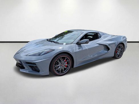 Used 2025 Chevrolet Corvette Stingray Preferred Conv w/ 2LT image 8