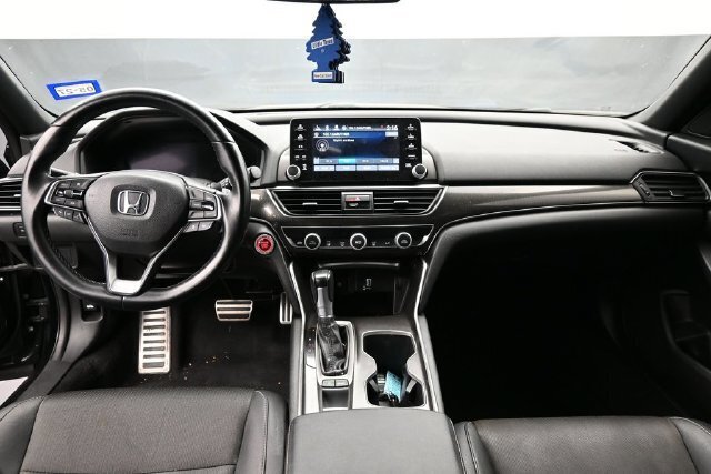 Used 2019 Honda Accord Sport image 18
