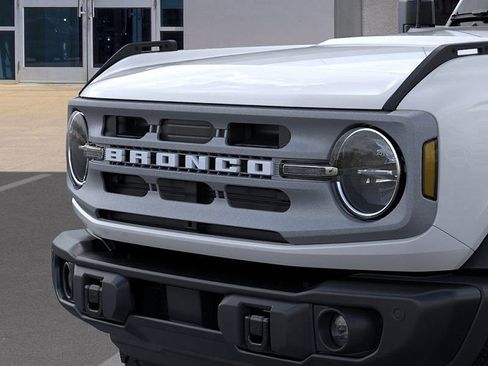 New 2025 Ford Bronco Big Bend w/ Black Diamond Package image 19