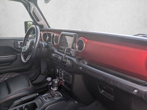 Used 2021 Jeep Wrangler Unlimited Rubicon w/ LED Lighting Group AWD/4WD image 19