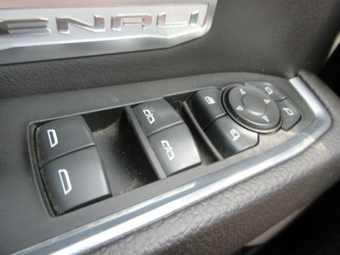 Certified 2023 GMC Sierra 1500 Denali AWD/4WD image 31