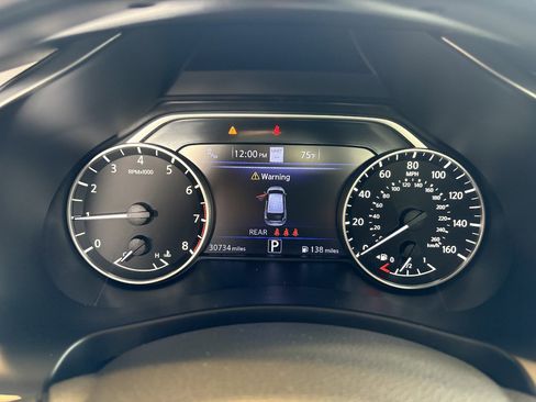 Used 2023 Nissan Murano SL w/ SL Moonroof Package image 14