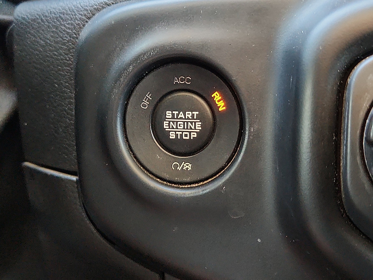 Used 2020 Jeep Wrangler Unlimited Sport S AWD/4WD image 10