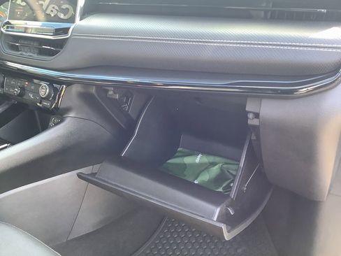 Used 2024 Jeep Compass Latitude w/ Convenience Group image 38