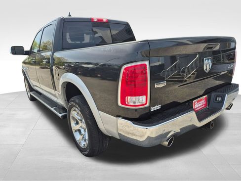 Used 2017 RAM 1500 Laramie w/ Convenience Group image 4