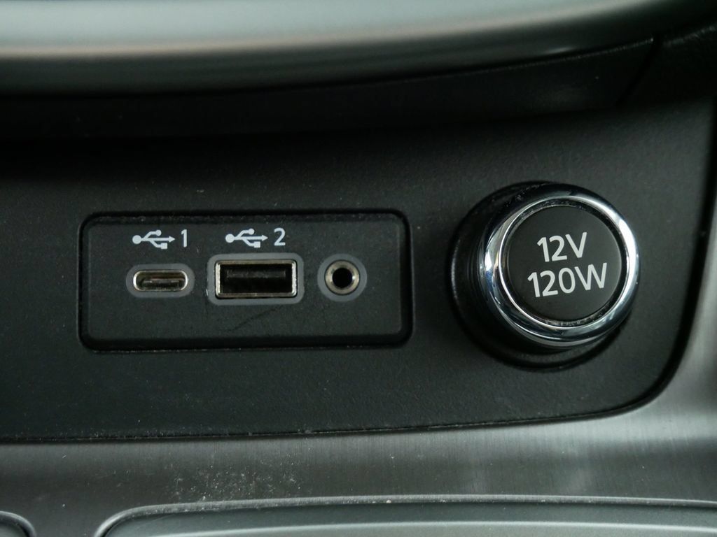 Used 2023 Nissan Murano SL w/ SL Moonroof Package AWD/4WD image 32