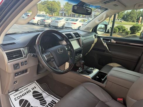Used 2019 Lexus GX 460 Premium AWD/4WD image 10