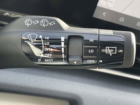 New 2026 Kia Carnival EX image 34