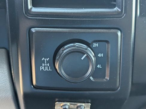 Used 2017 Ford F150 XL w/ XL Power Equipment Group AWD/4WD image 18