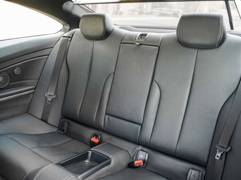 Used 2019 BMW 440i xDrive Coupe w/ M Sport Package image 17