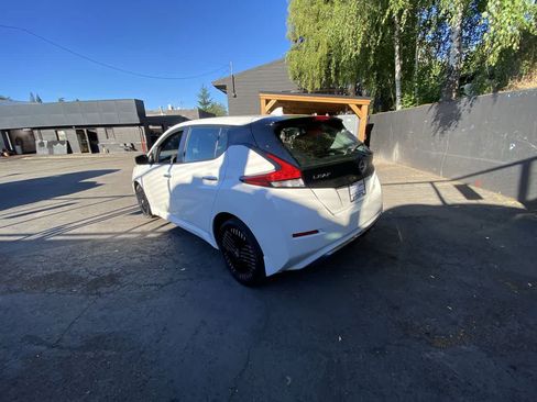 Used 2023 Nissan Leaf SV Plus FWD image 4