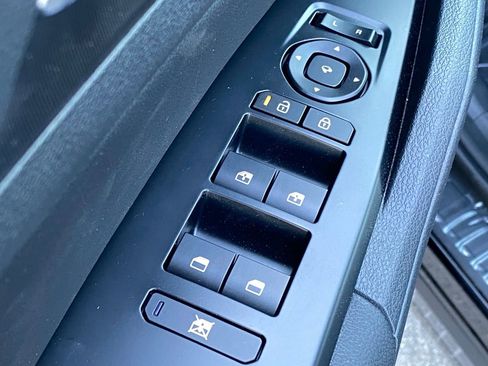 New 2026 Kia Sportage SX Prestige image 10