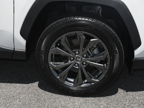 Certified 2024 Toyota RAV4 Limited w/ Advanced Technology Package AWD/4WD image 21