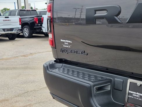 Used 2024 RAM 2500 Rebel AWD/4WD image 31