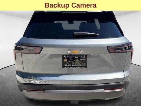 Used 2025 Chevrolet Equinox LT AWD/4WD image 11