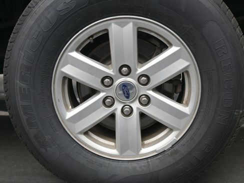 Used 2022 Ford F150 XLT w/ Equipment Group 301A Mid image 12