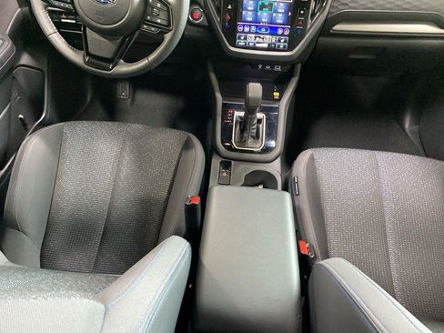 Used 2025 Subaru Forester Premium AWD/4WD image 21