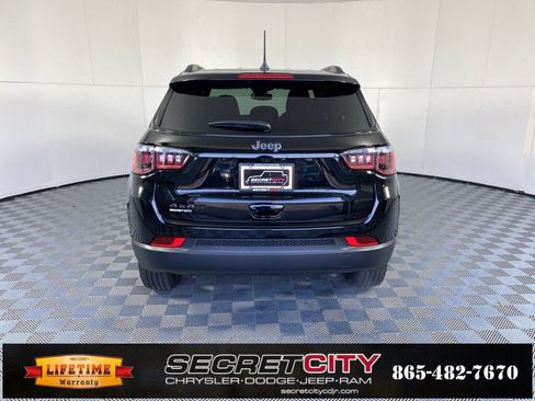 New 2026 Jeep Compass Latitude image 6