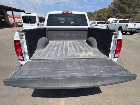 Used 2022 RAM 1500 Tradesman w/ Chrome Appearance Group AWD/4WD image 5