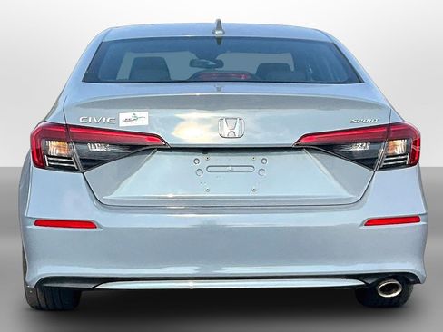 Used 2023 Honda Civic Sport image 4