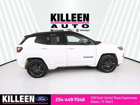 Used 2024 Jeep Compass Limited w/ Driver Assist Group I image 9