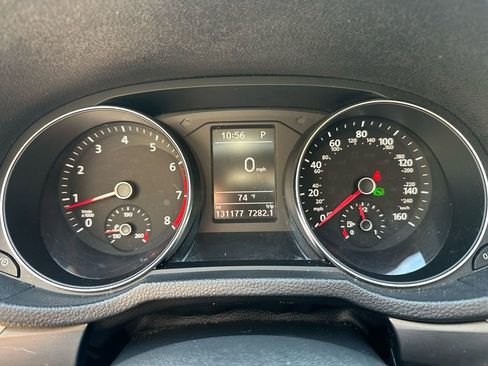 Used 2017 Volkswagen Passat 1.8T R-Line image 19