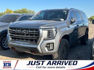 Used 2022 GMC Yukon XL AT4 w/ Technology Package AWD/4WD video 1
