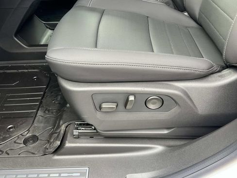 New 2026 GMC Hummer EV 2X image 18